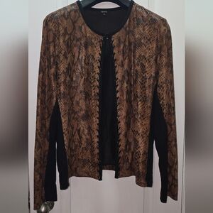 Chic Snake Print Blazer
